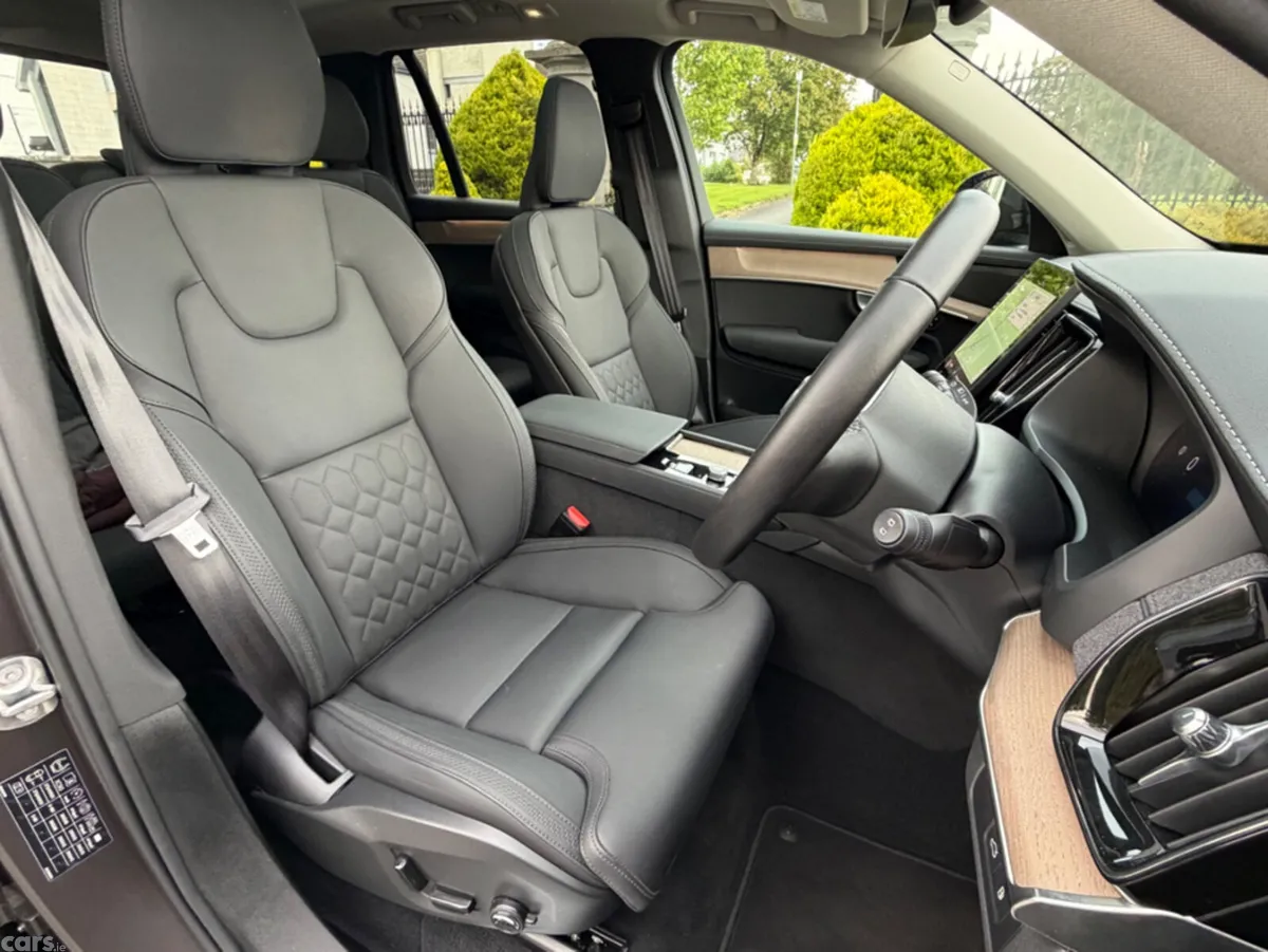Volvo XC90 SUV, Petrol Plug-in Hybrid, 2026, Grey
