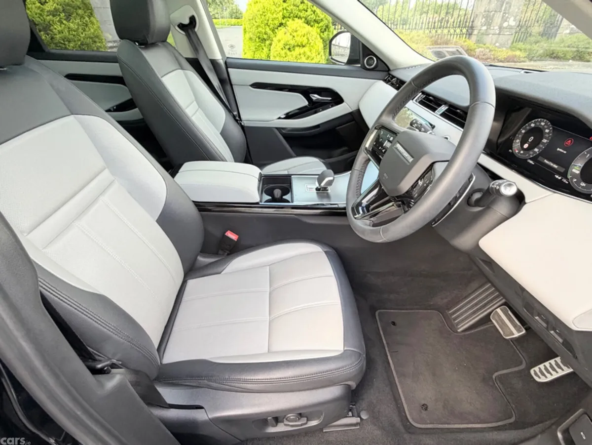 Land Rover Range Rover Evoque SUV, Petrol Plug-in Hybrid, 2025, Black