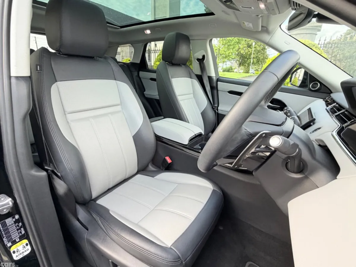 Land Rover Range Rover Evoque SUV, Petrol Plug-in Hybrid, 2025, Black