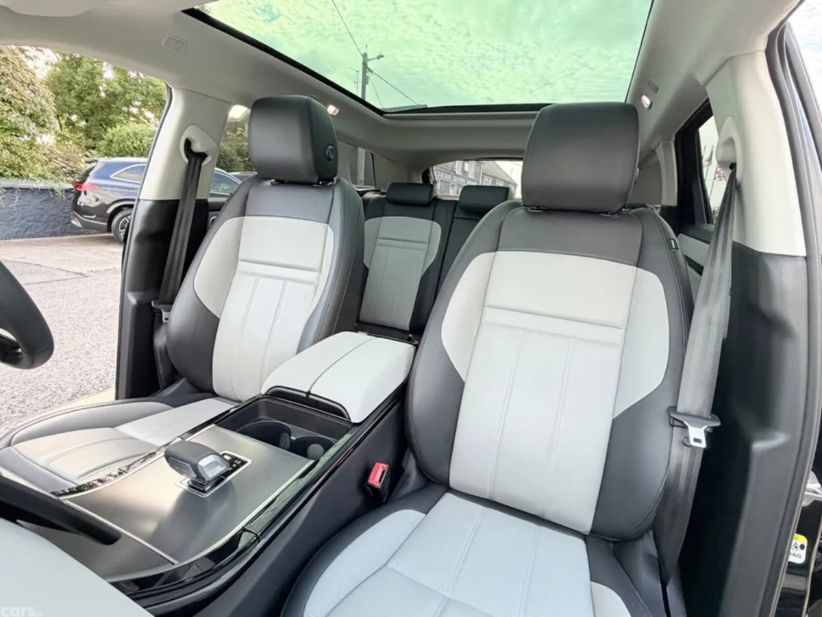 Land Rover Range Rover Evoque SUV, Petrol Plug-in Hybrid, 2025, Black