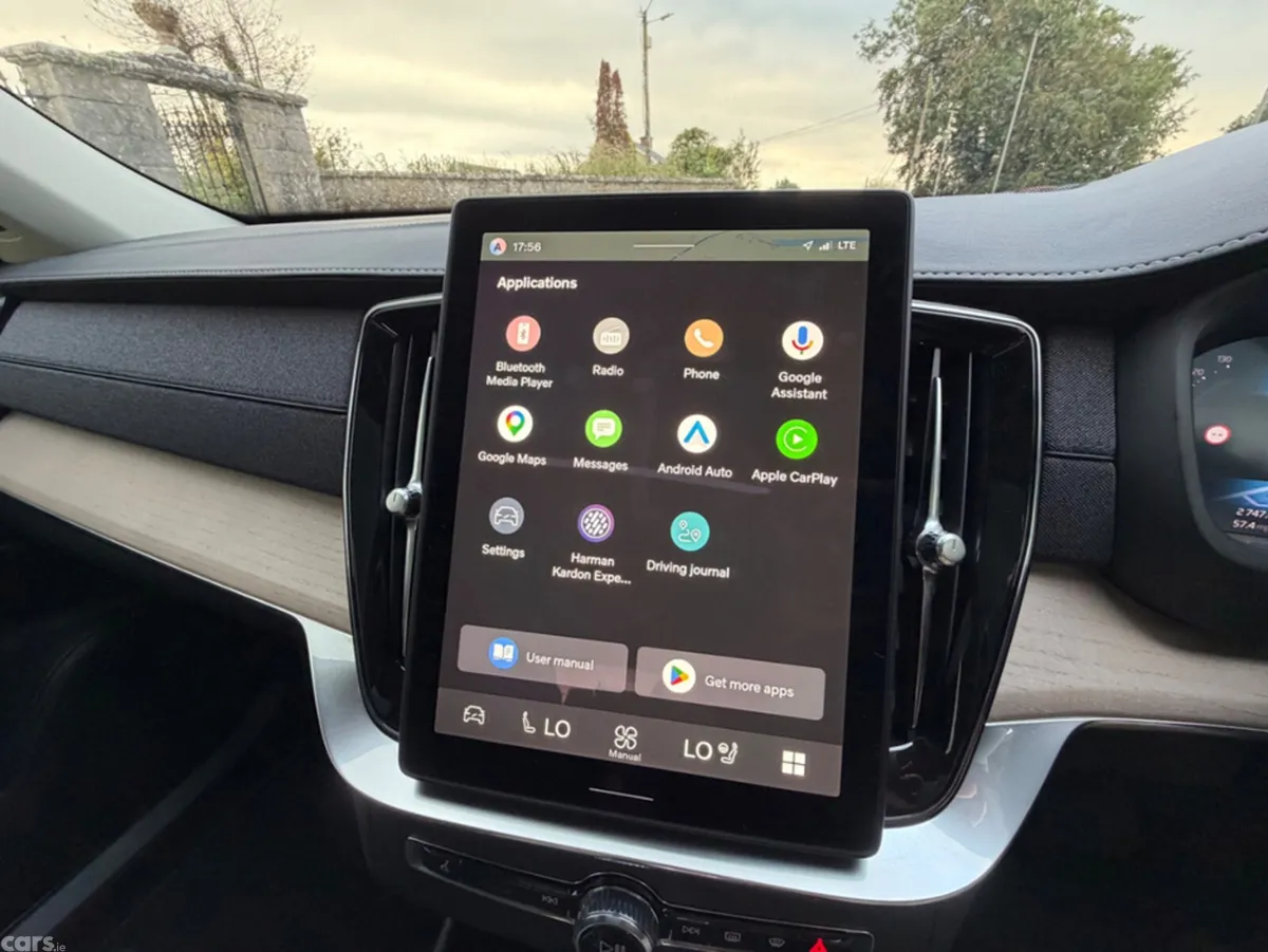 Volvo XC90 SUV, Petrol Plug-in Hybrid, 2026, Grey