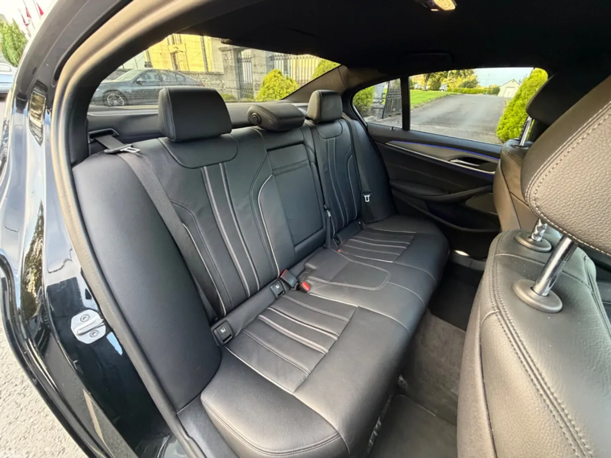 BMW 5-Series Saloon, Diesel, 2019, Black