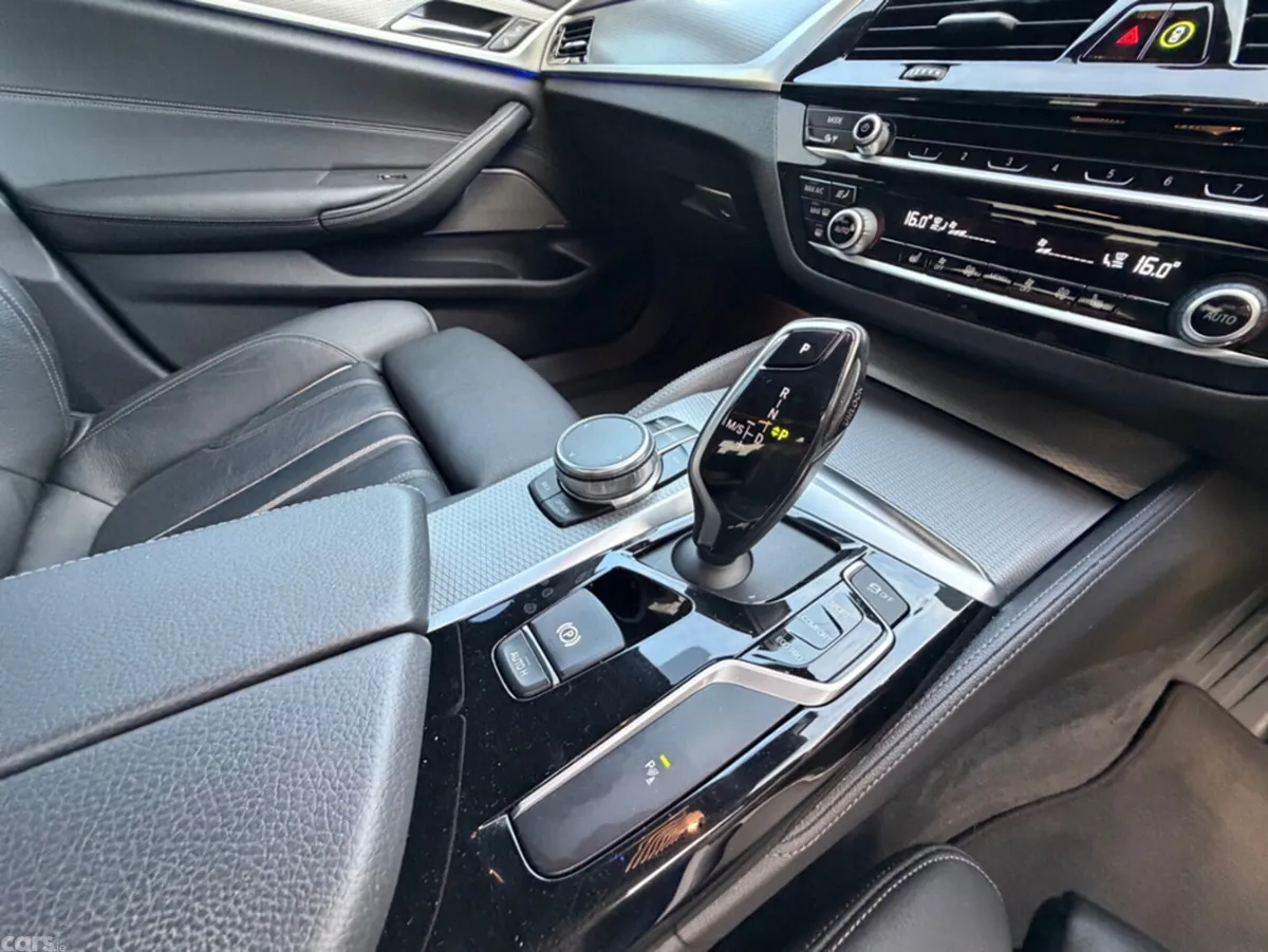 BMW 5-Series Saloon, Diesel, 2019, Black