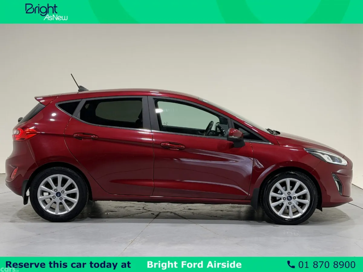 Ford Fiesta Hatchback, Petrol, 2020, Red