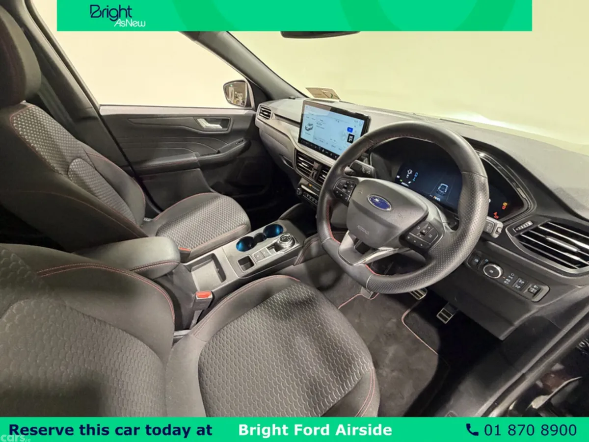 Ford Kuga MPV, Petrol Plug-in Hybrid, 2024, Black