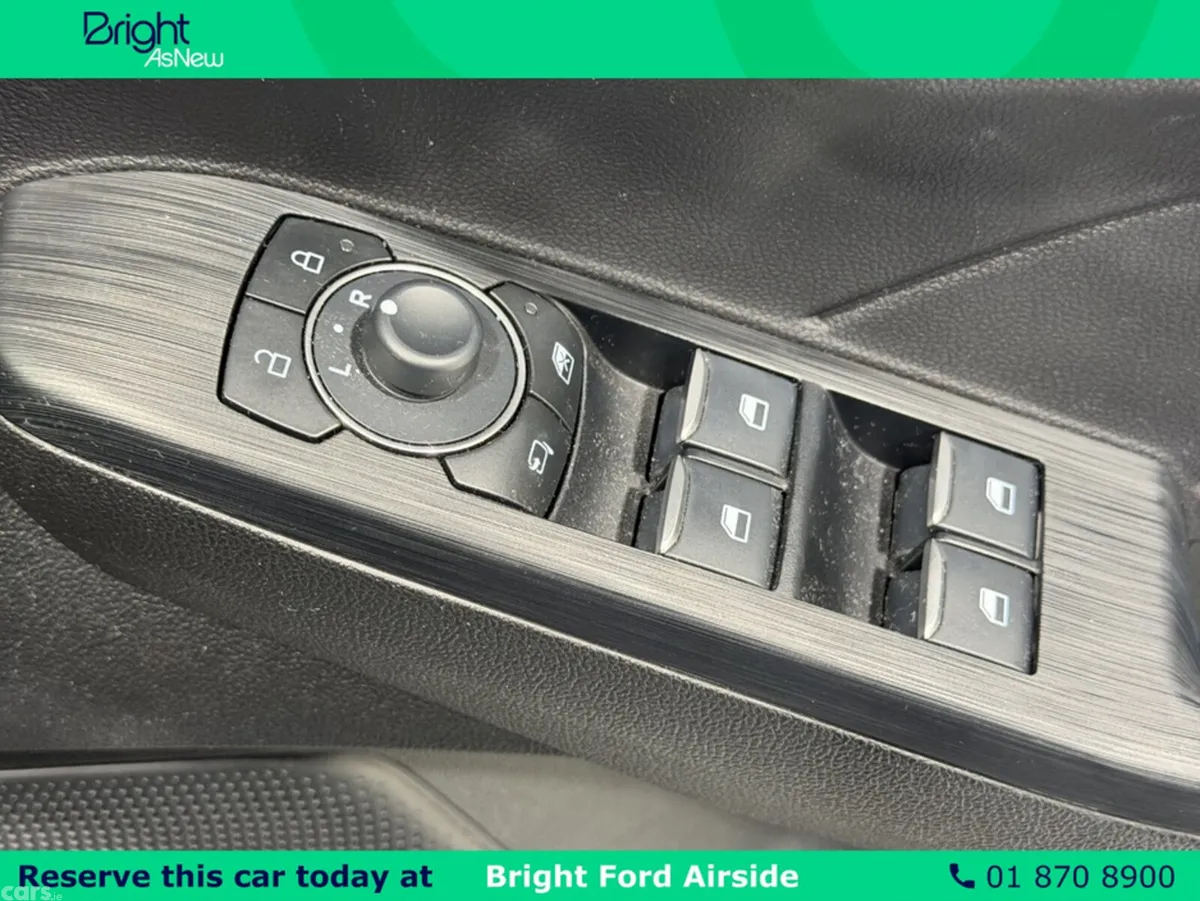 Ford Kuga MPV, Petrol Plug-in Hybrid, 2024, Black