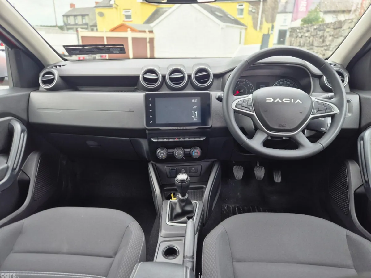 Dacia Duster MPV, Diesel, 2023, Orange