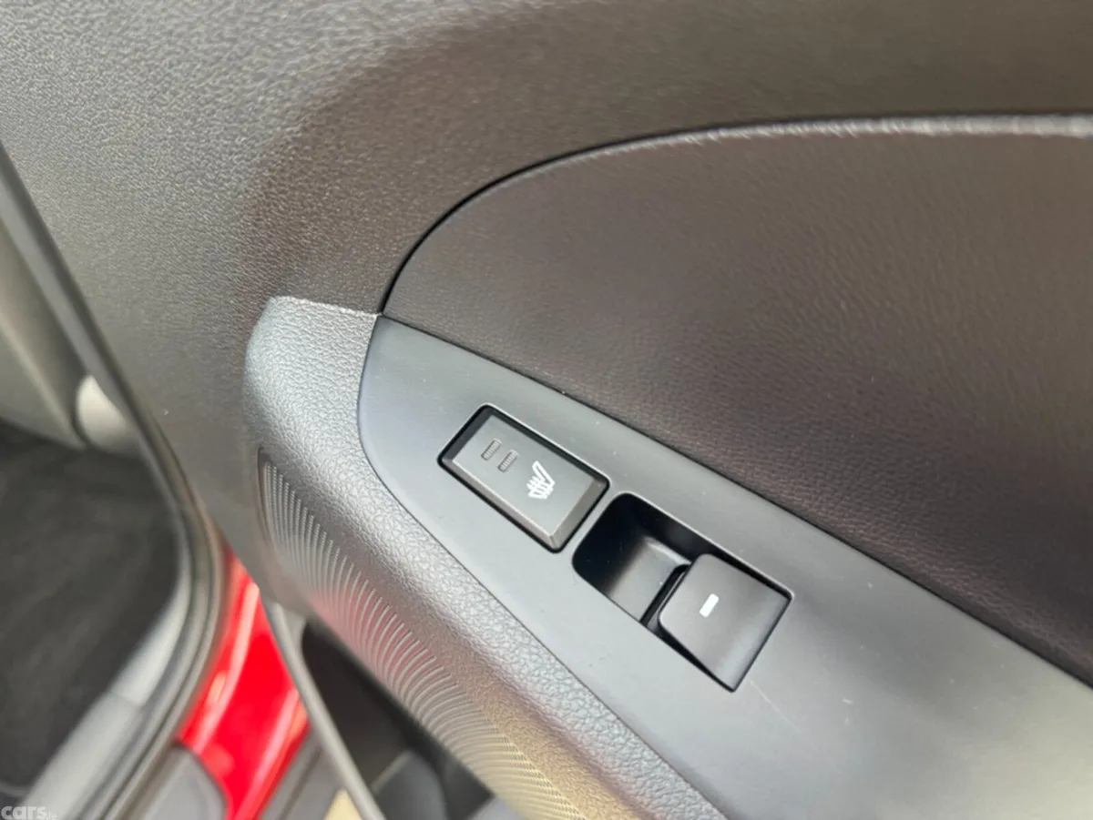 Hyundai Tucson Estate, Diesel, 2017, Red