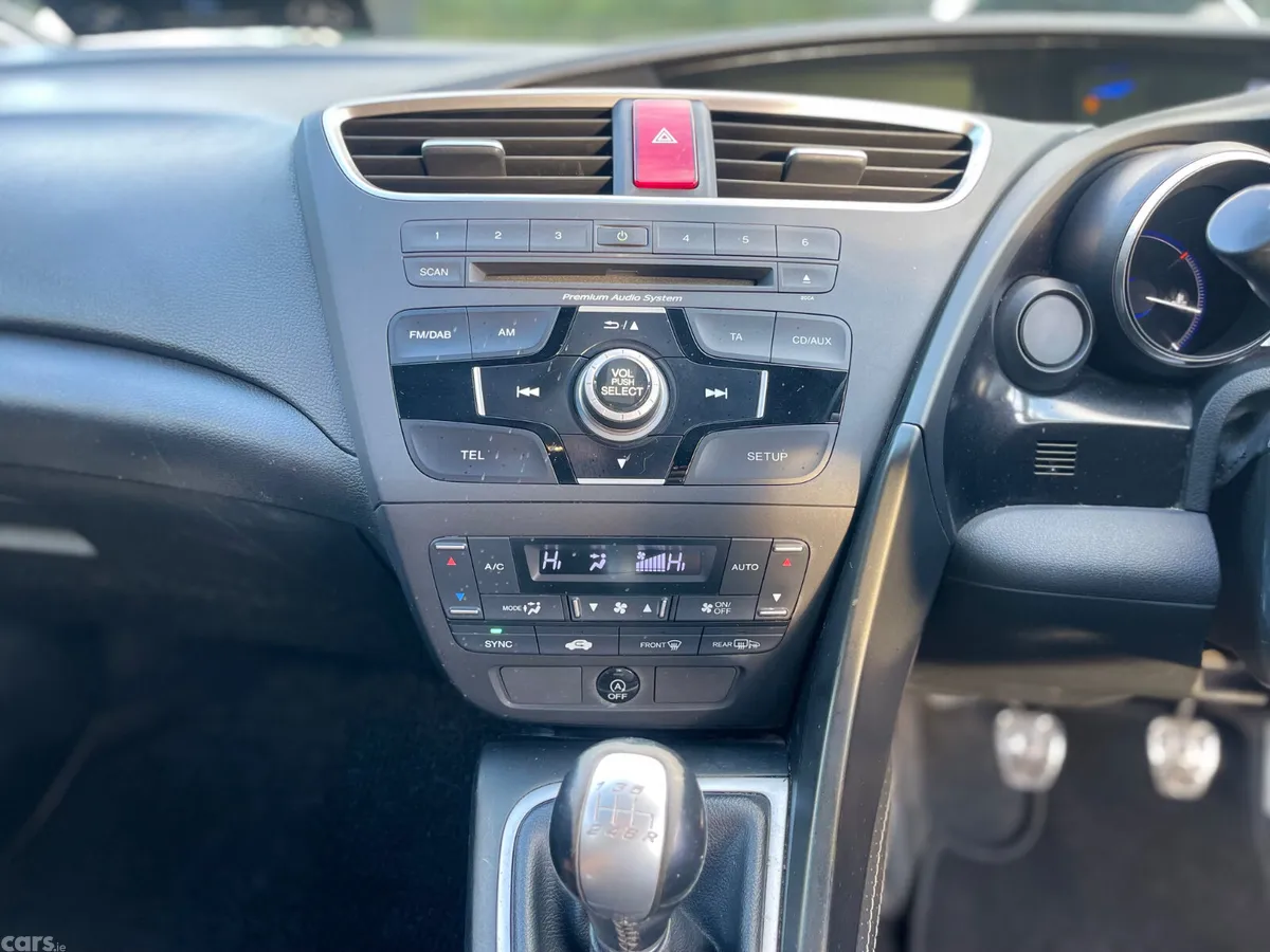 Honda Civic Hatchback, Diesel, 2015, Black