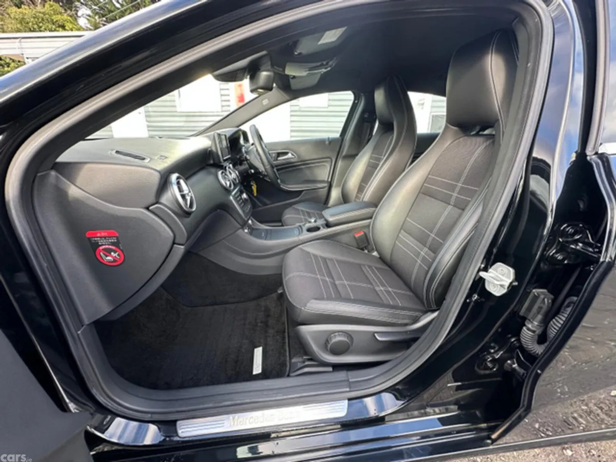 Mercedes-Benz A-Class Hatchback, Petrol, 2013, Black