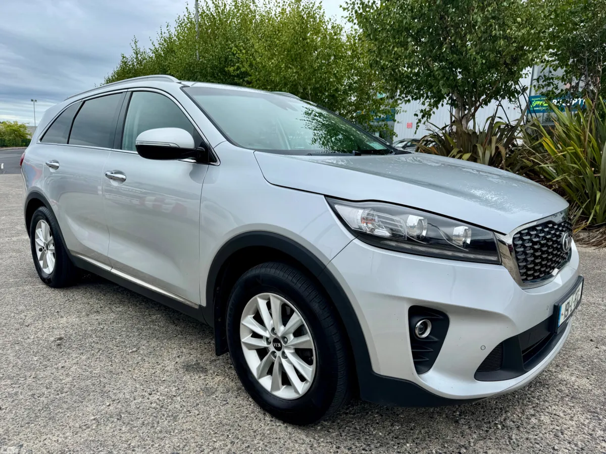 Kia Sorento SUV, Diesel, 2019, Grey