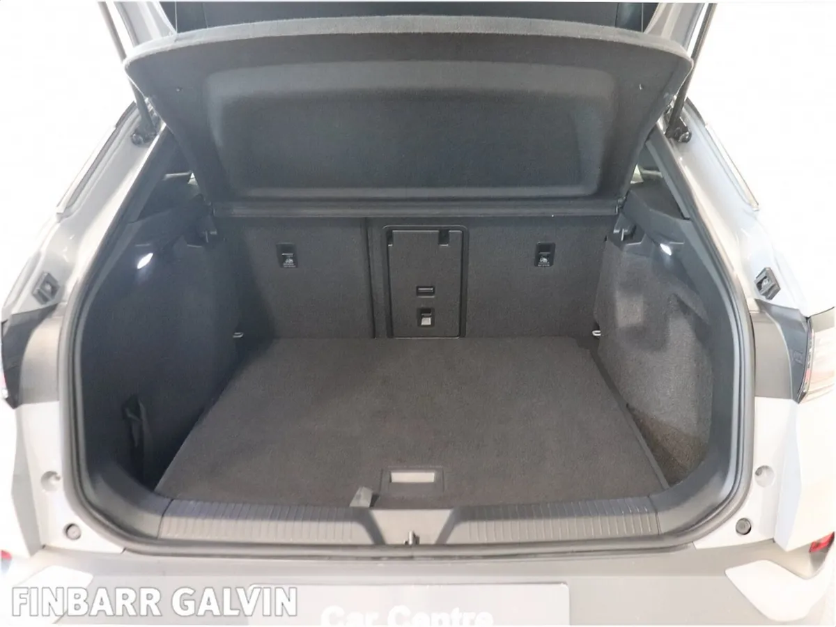 Volkswagen ID.4 Estate, Electric, 2023, Grey