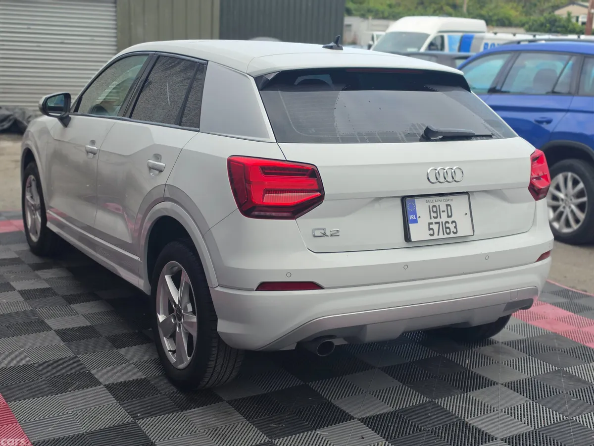 Audi Q2 SUV, Petrol, 2019, White