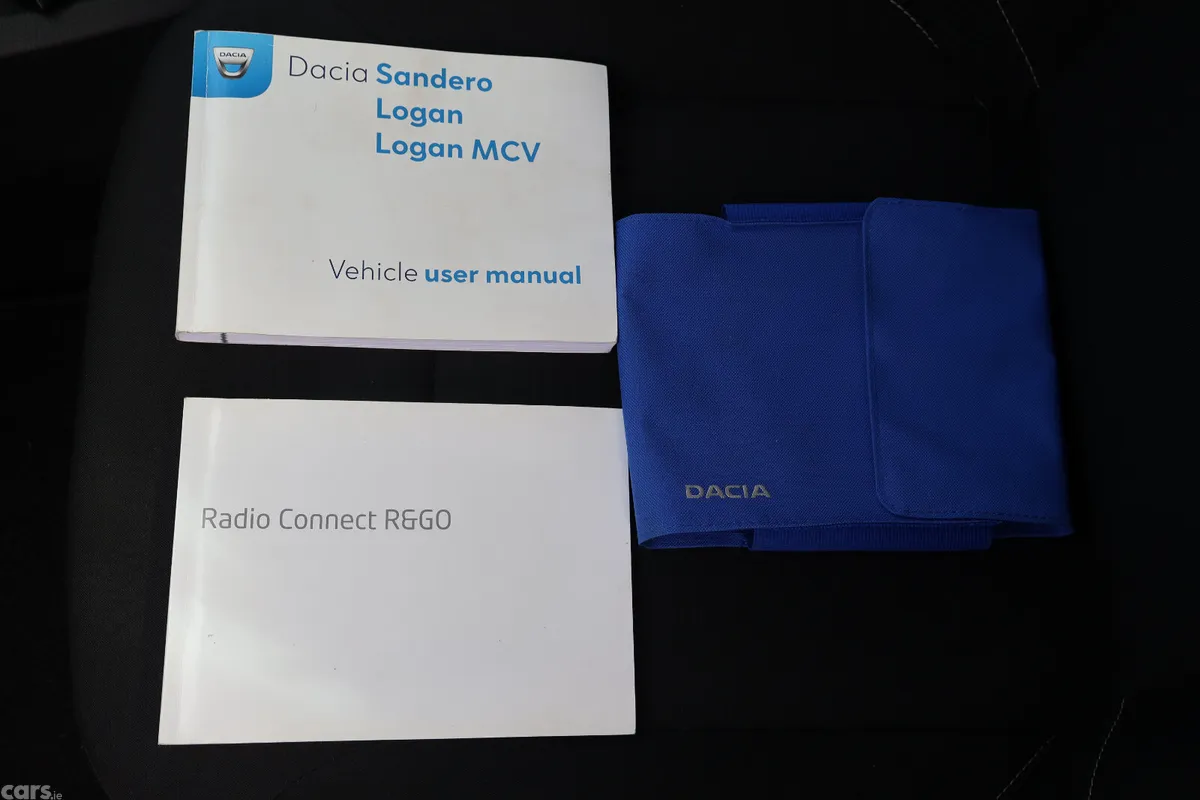 Dacia Sandero Hatchback, Petrol, 2021, Red