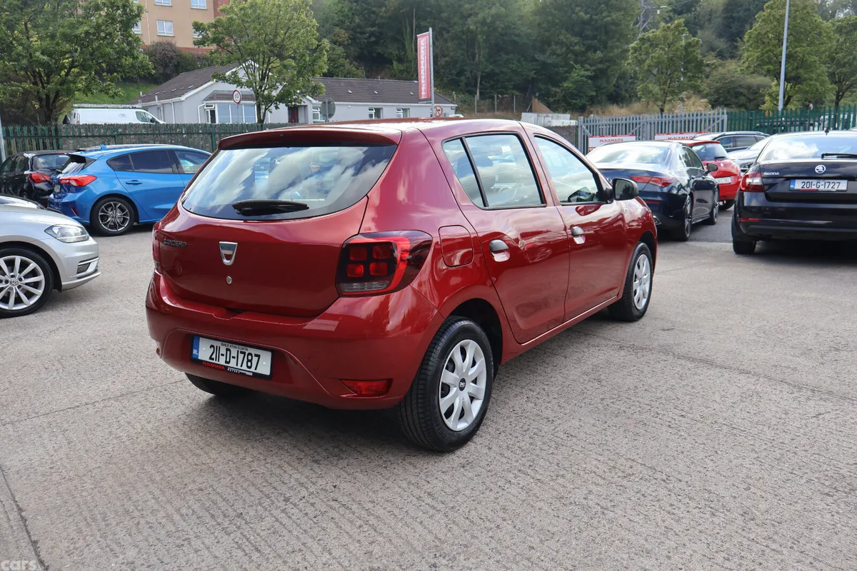 Dacia Sandero Hatchback, Petrol, 2021, Red