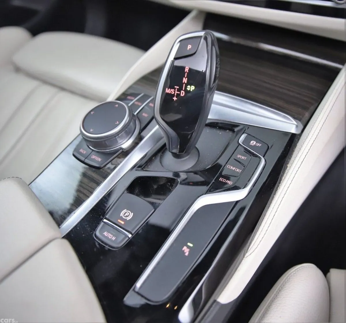 BMW 5-Series Estate, Diesel, 2019, Blue