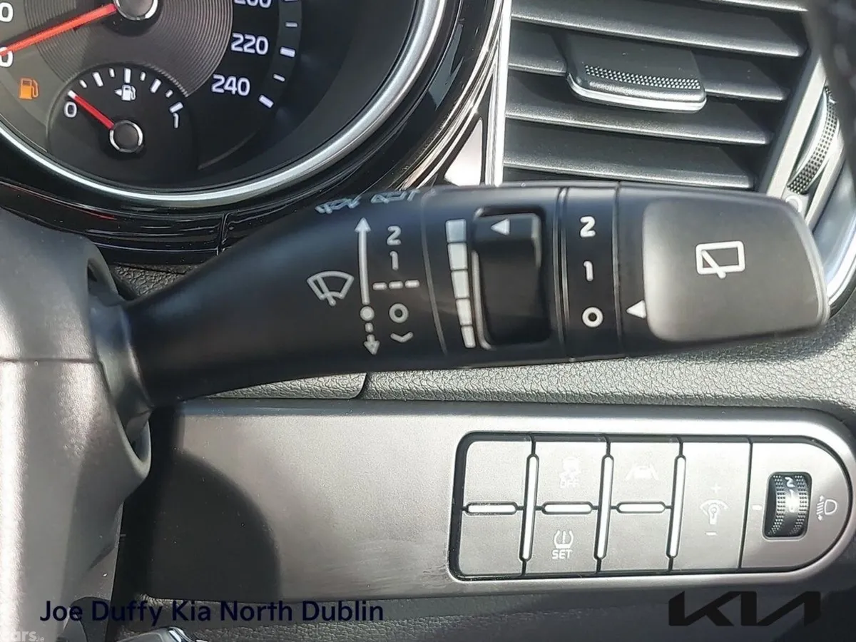 Kia Ceed Hatchback, Diesel Hybrid, 2023, Blue