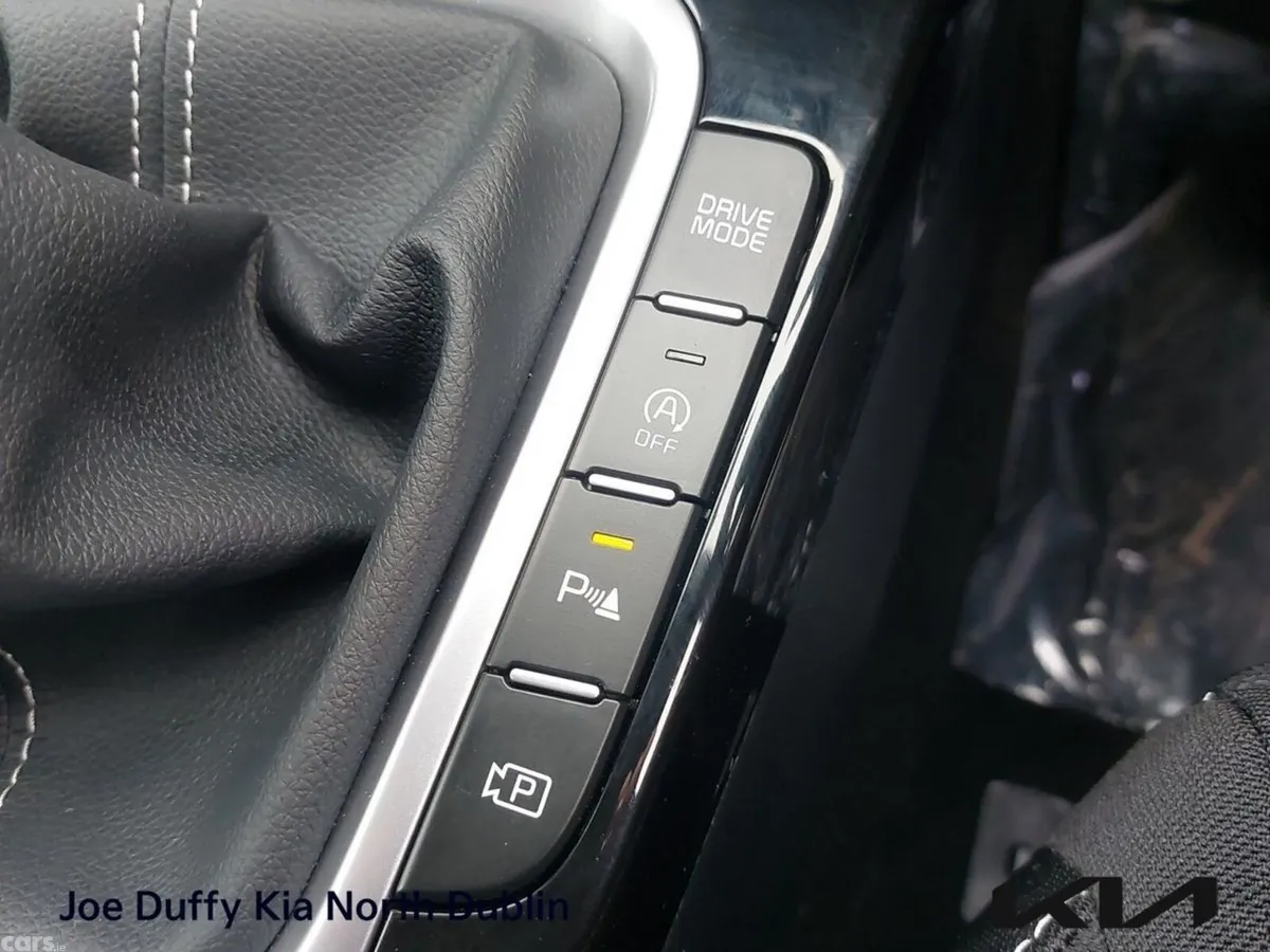 Kia Ceed Hatchback, Diesel Hybrid, 2023, Blue