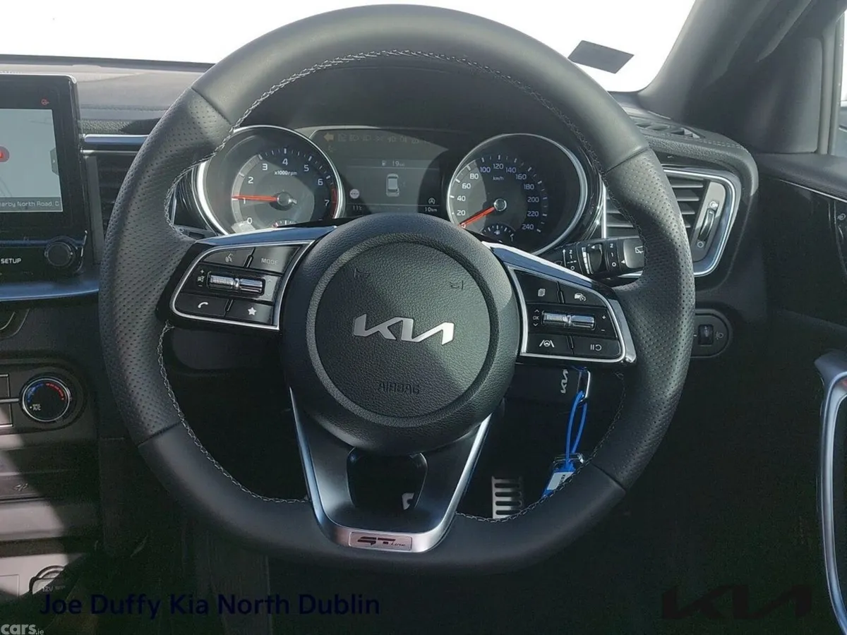 Kia Ceed Hatchback, Diesel Hybrid, 2023, Blue