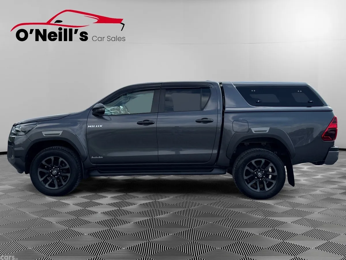 Toyota Hilux Pick Up, Diesel, 2023, Grey