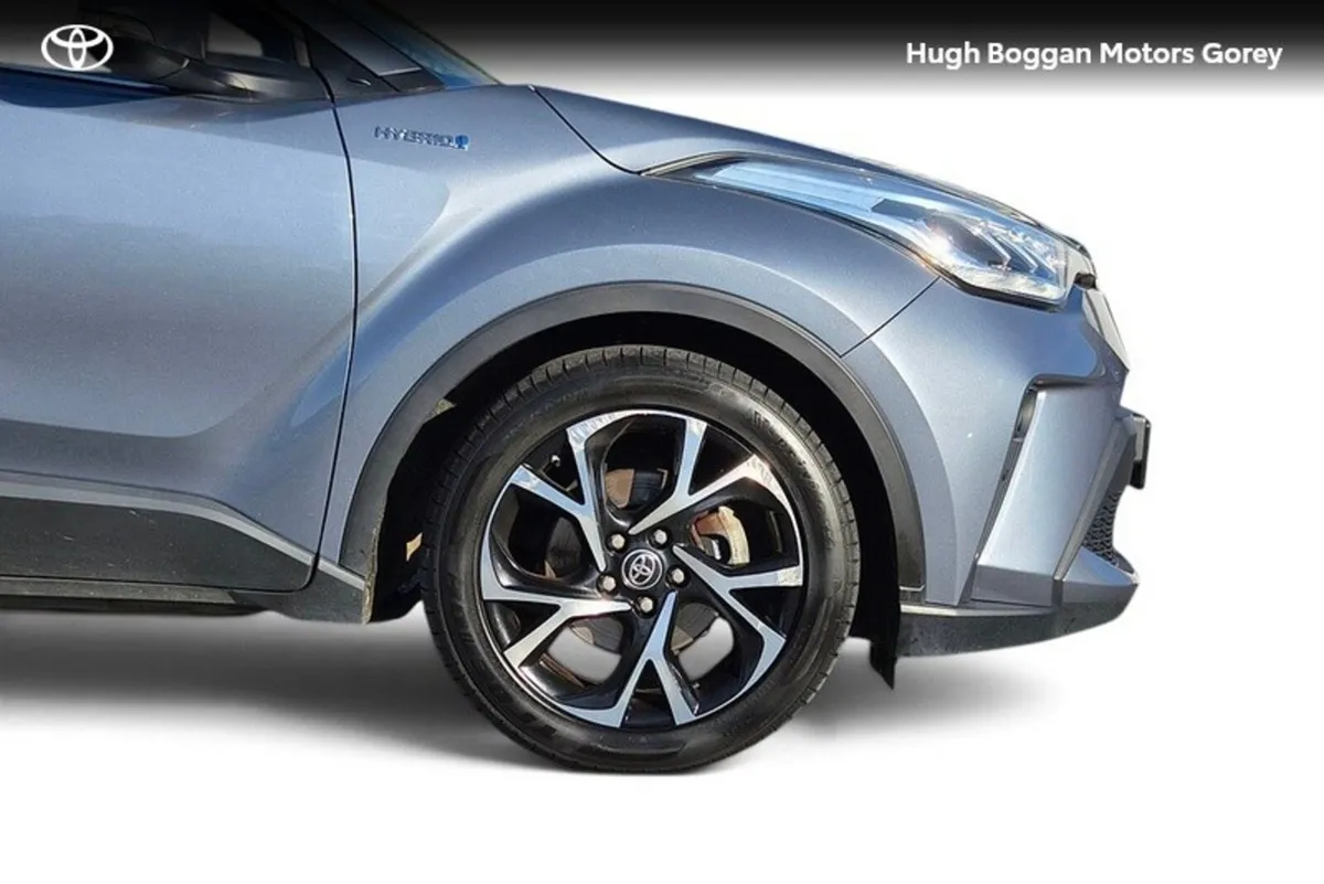 Toyota C-HR SUV, Petrol Hybrid, 2021, Grey