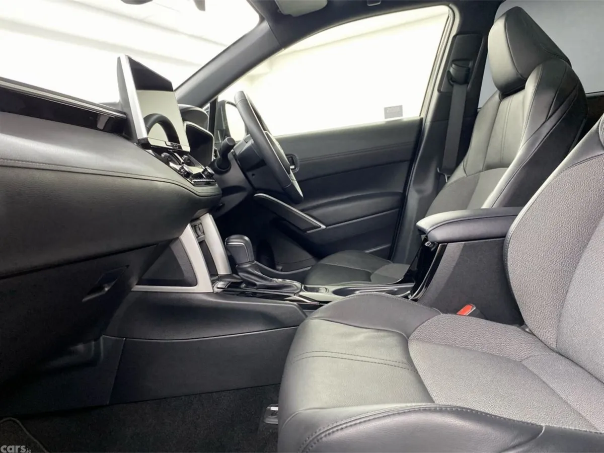 Toyota Corolla Cross SUV, Petrol Hybrid, 2024, Black