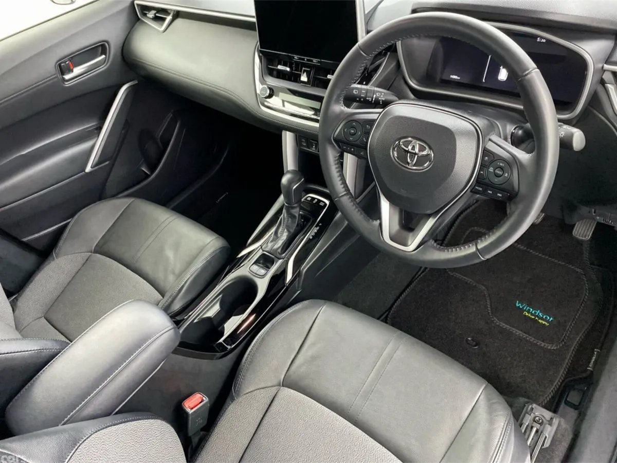 Toyota Corolla Cross SUV, Petrol Hybrid, 2024, Black