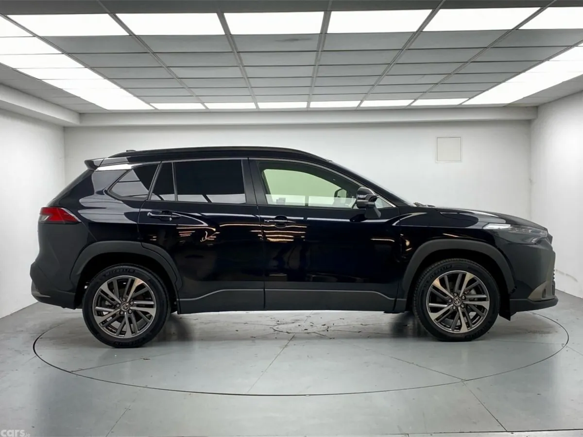 Toyota Corolla Cross SUV, Petrol Hybrid, 2024, Black
