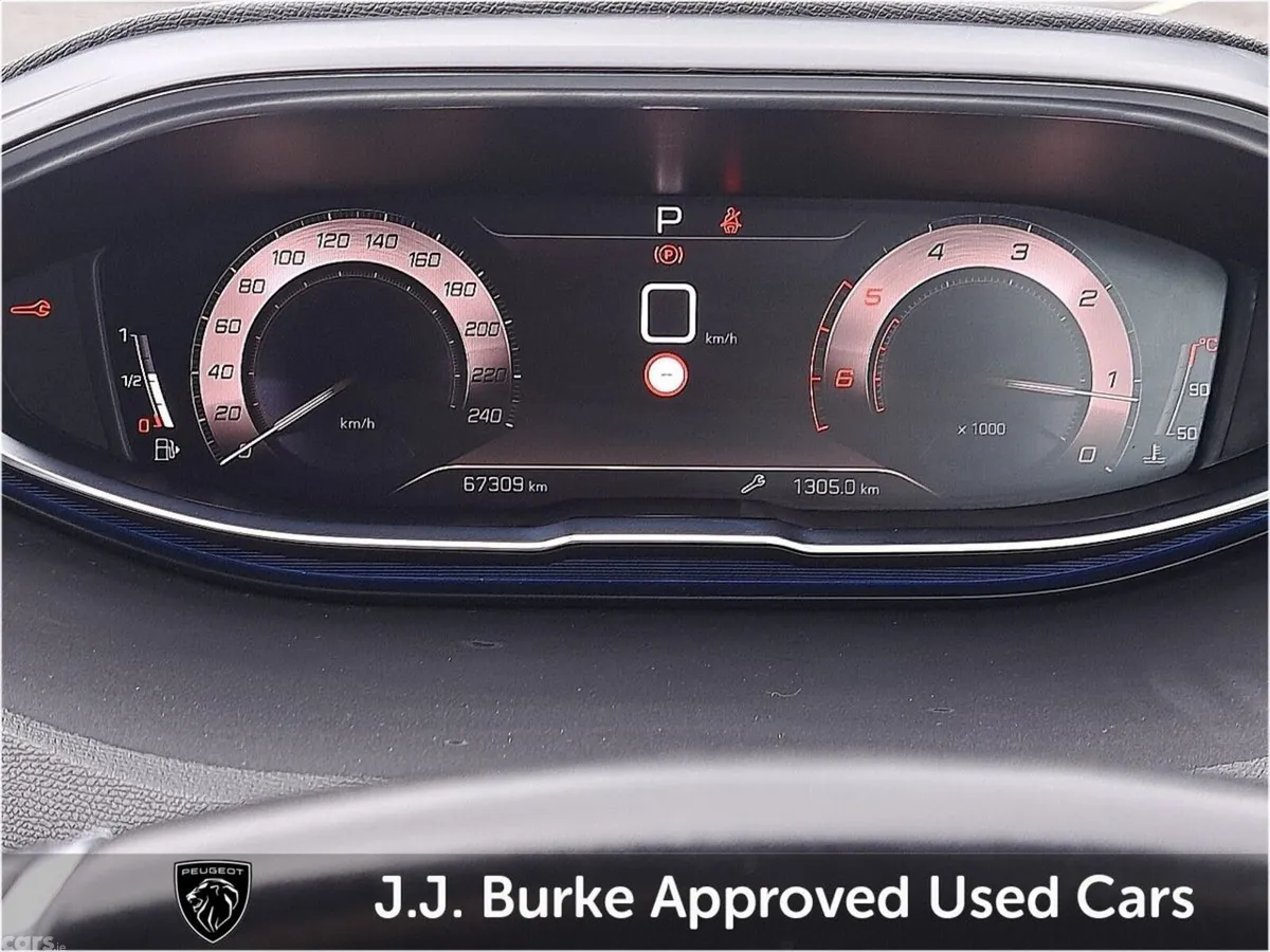 Peugeot 5008 SUV, Diesel, 2023, Black