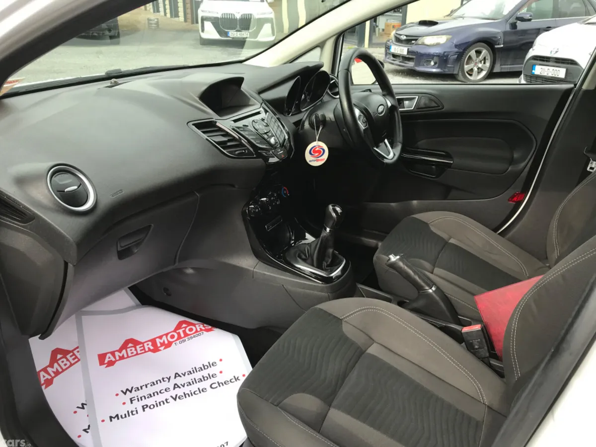 Ford Fiesta Hatchback, Petrol, 2017, White