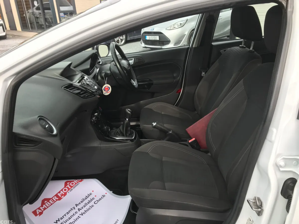 Ford Fiesta Hatchback, Petrol, 2017, White