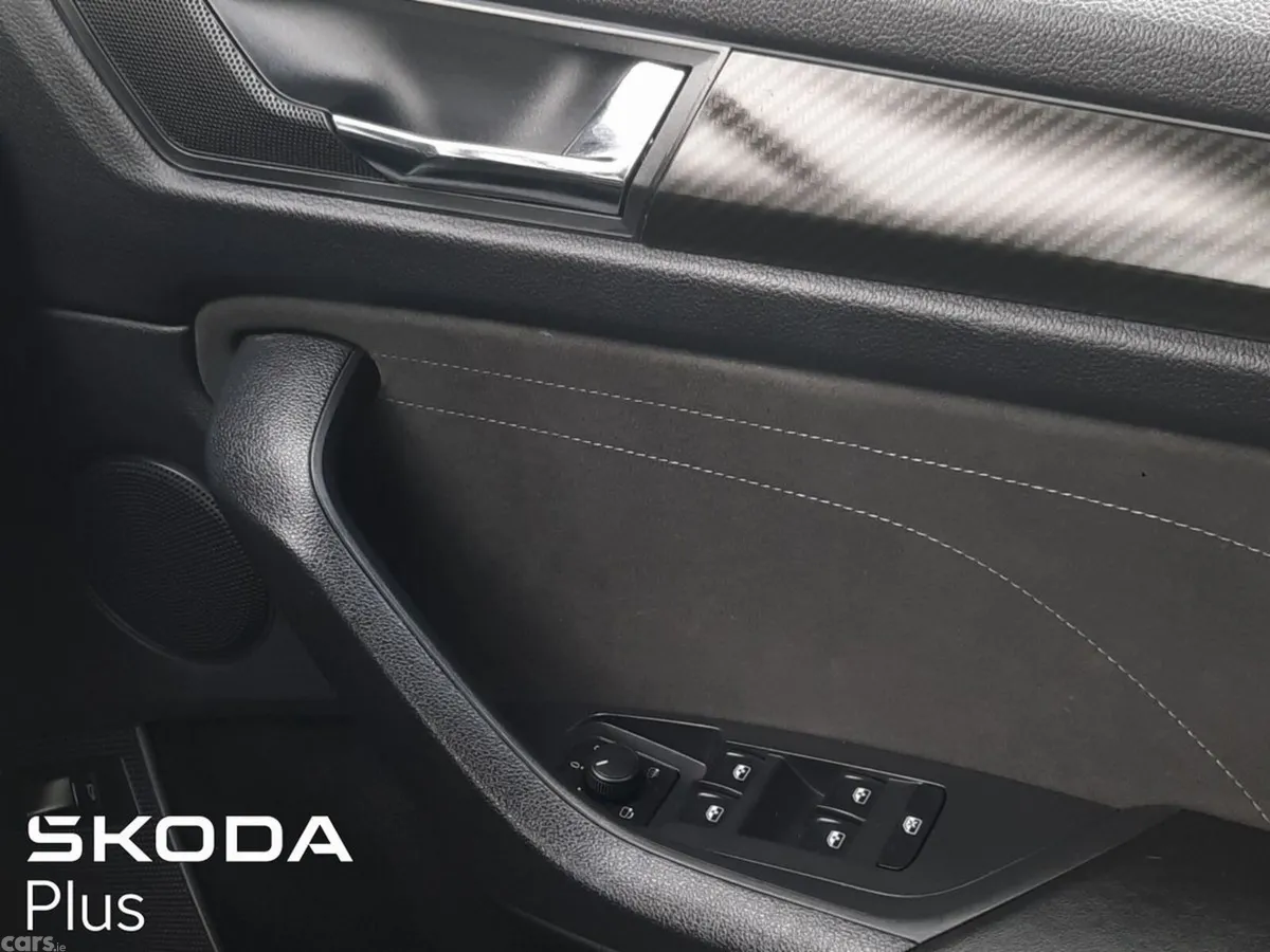 Skoda Kodiaq MPV, Diesel, 2023, Grey
