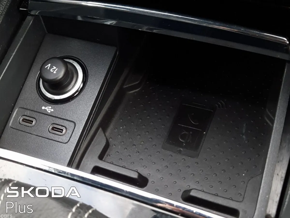 Skoda Kodiaq MPV, Diesel, 2023, Grey