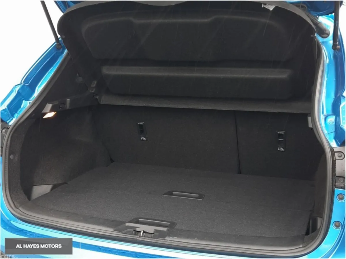 Nissan Qashqai SUV, Petrol, 2021, Blue
