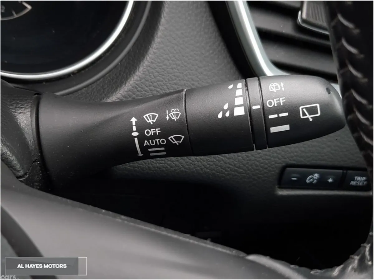 Nissan Qashqai SUV, Petrol, 2021, Blue