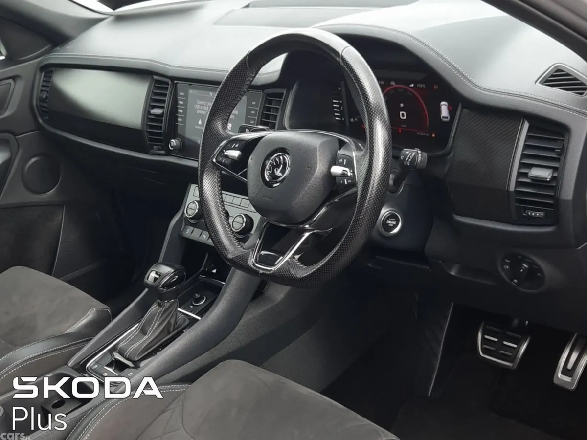 Skoda Kodiaq MPV, Diesel, 2023, Grey