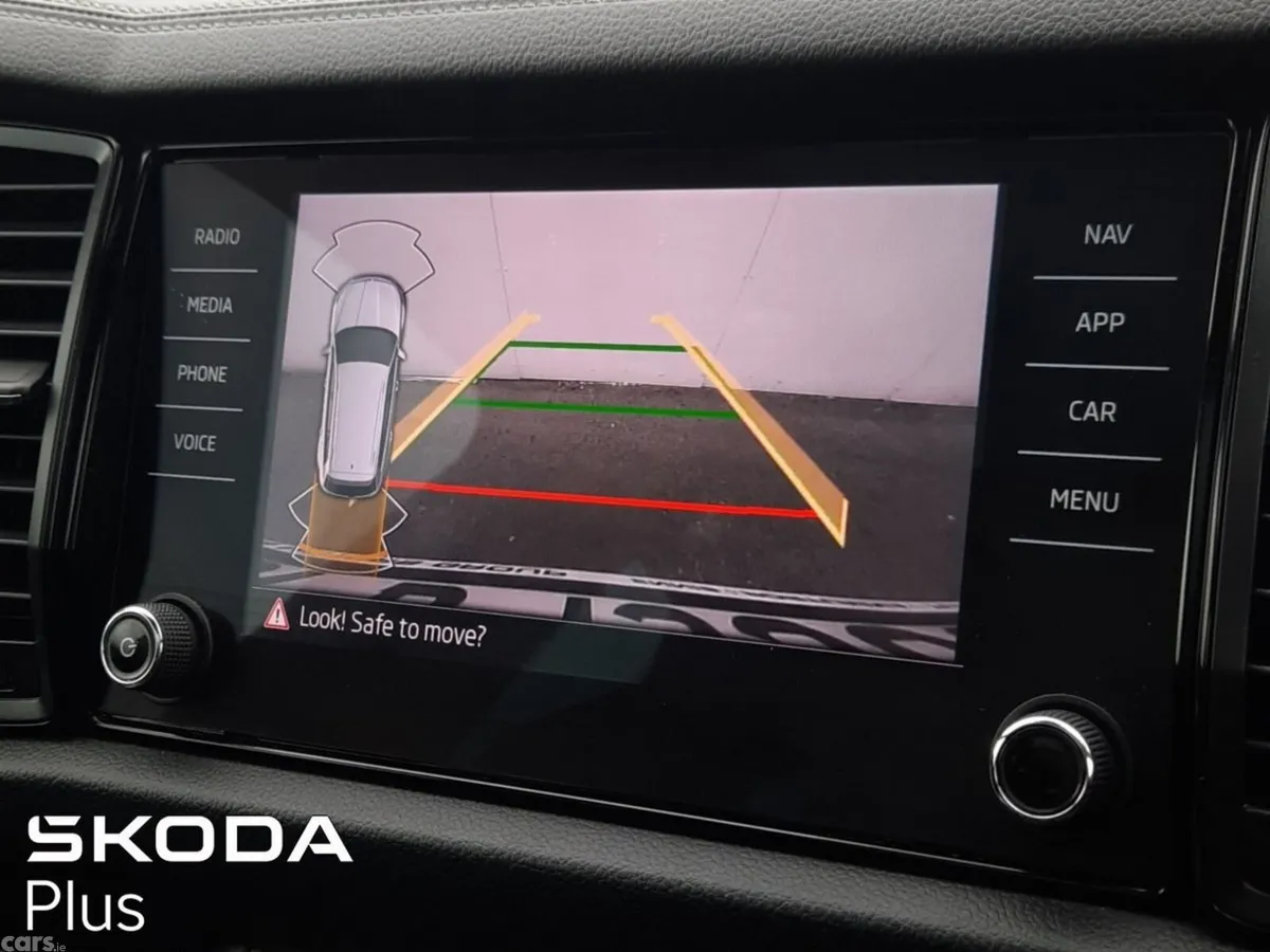 Skoda Kodiaq MPV, Diesel, 2023, Grey