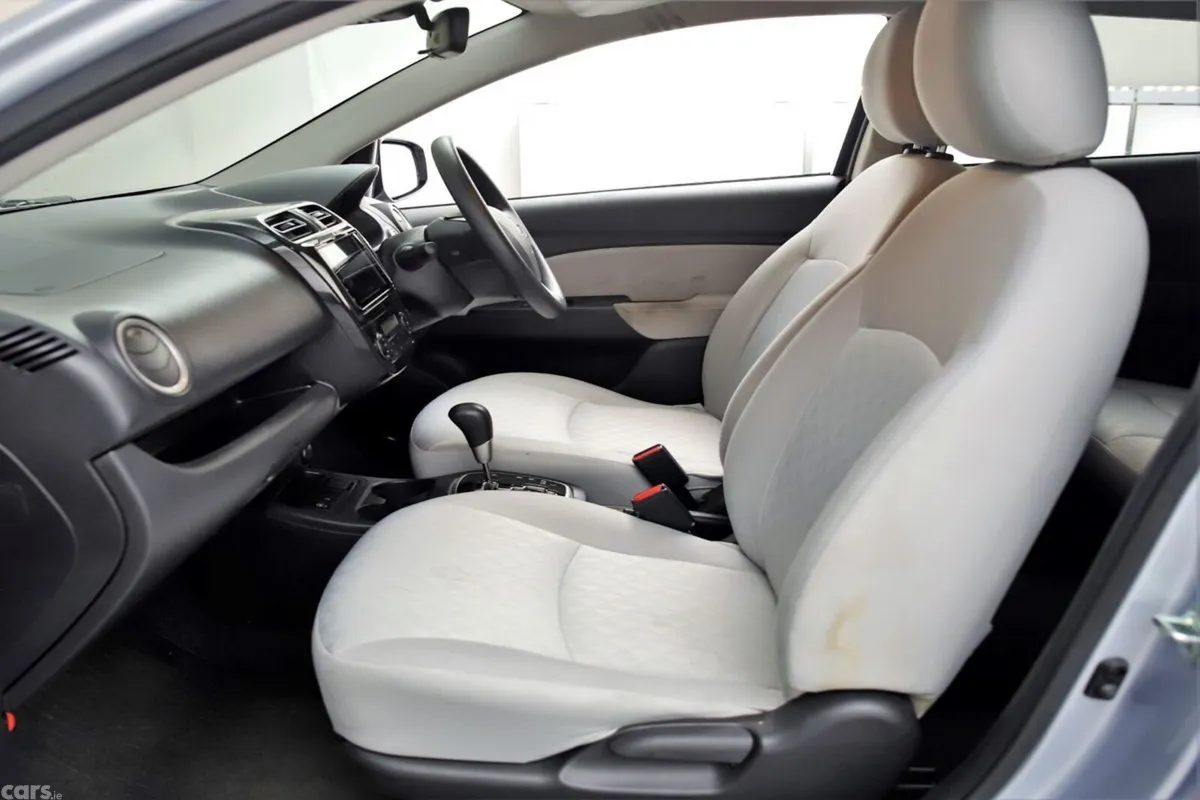 Mitsubishi Mirage Hatchback, Petrol, 2021, Silver