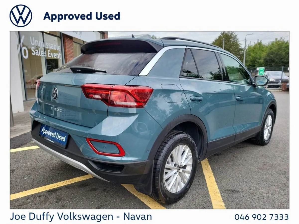 Volkswagen T-Roc SUV, Petrol, 2023, Blue