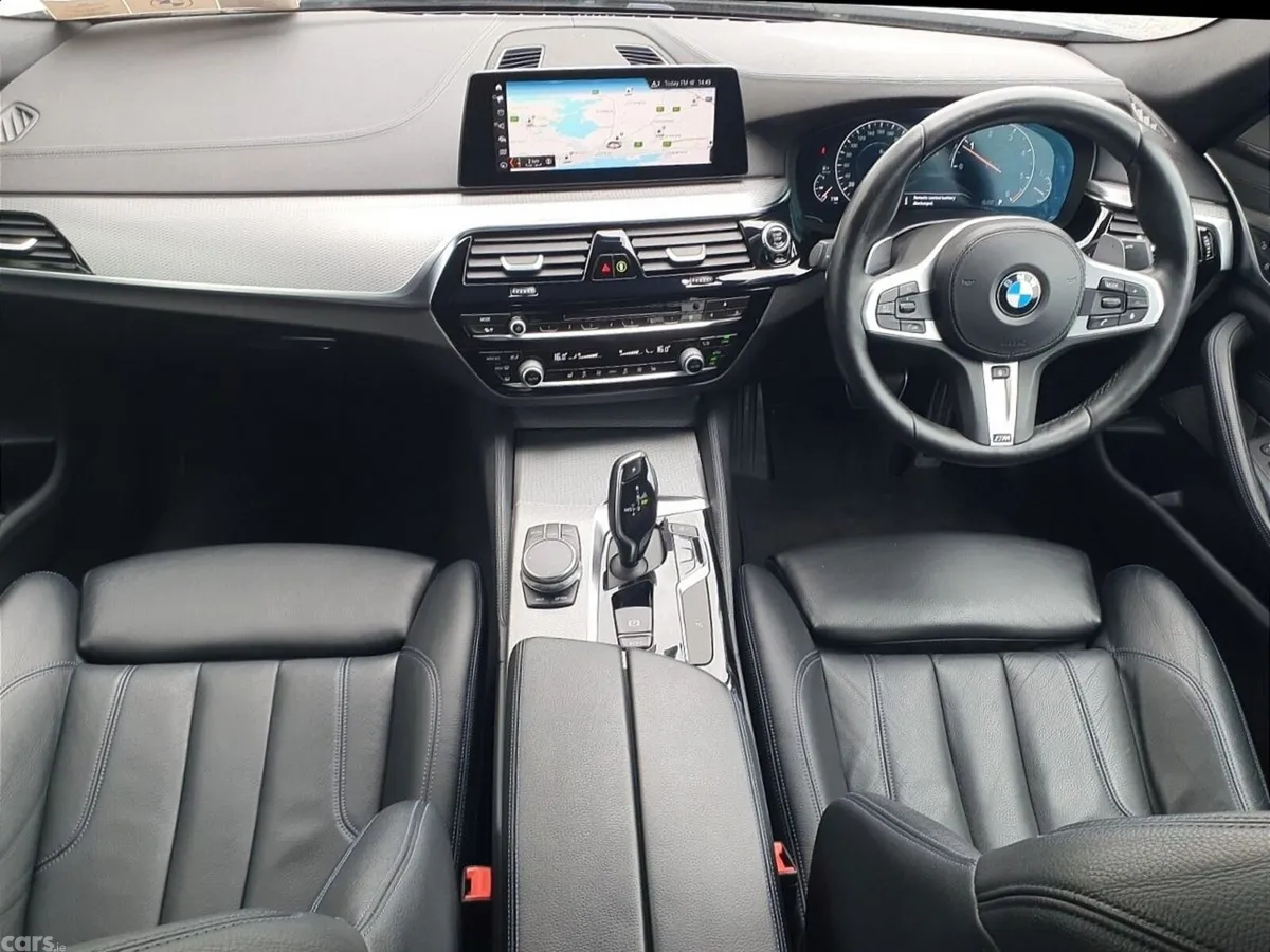 BMW 5-Series Saloon, Diesel, 2019, Blue