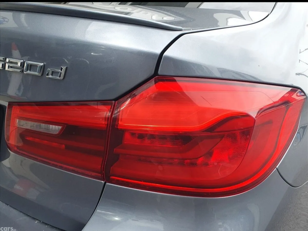BMW 5-Series Saloon, Diesel, 2019, Blue