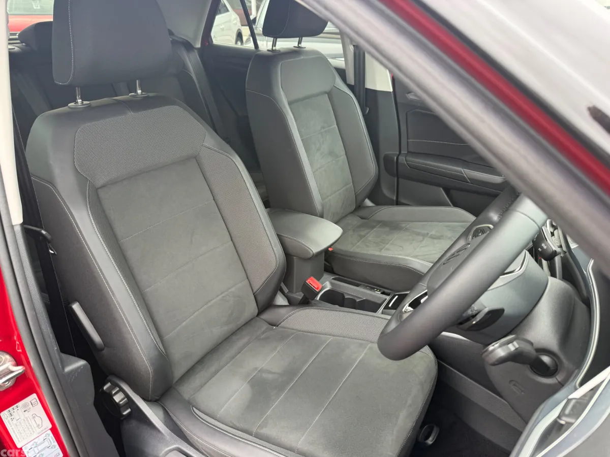 Volkswagen T-Roc SUV, Diesel, 2023, Red