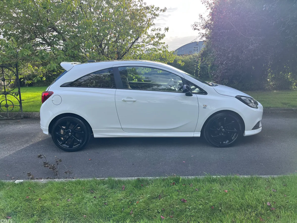 Opel Corsa Hatchback, Petrol, 2019, White
