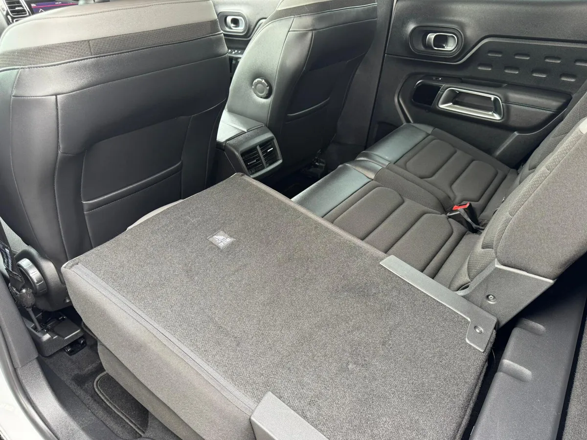 Citroen C5 Aircross MPV, Diesel, 2023, White