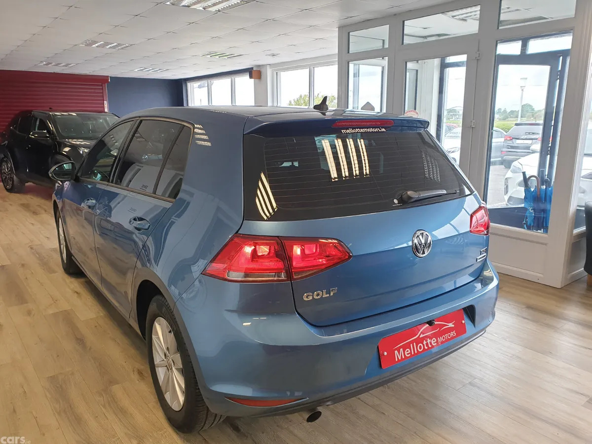 Volkswagen Golf Hatchback, Petrol, 2017, Blue