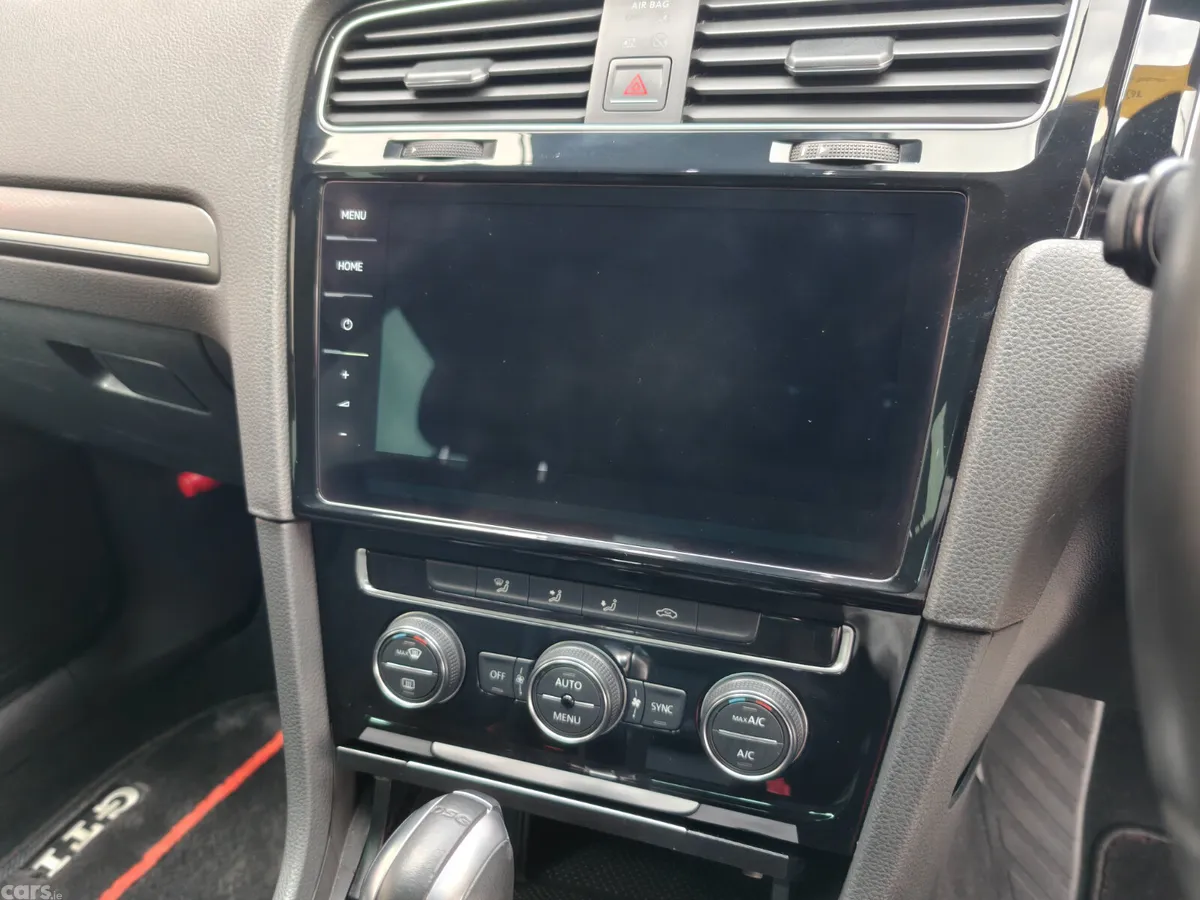 Volkswagen Golf Hatchback, Petrol, 2017, Blue