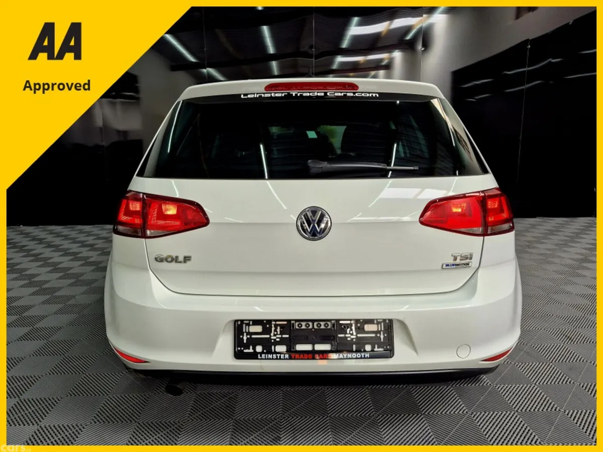 Volkswagen Golf Hatchback, Petrol, 2016, White