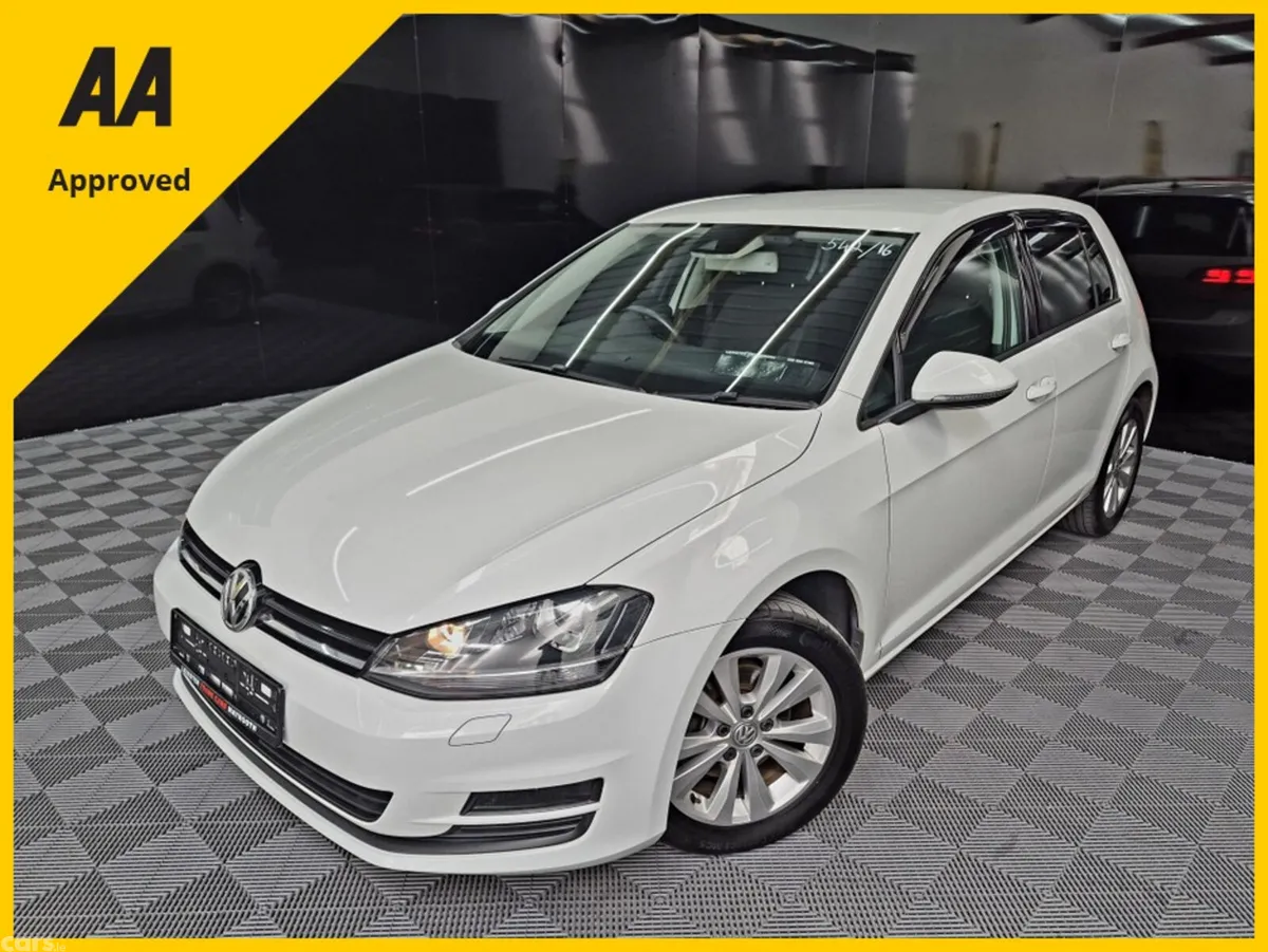 Volkswagen Golf Hatchback, Petrol, 2016, White