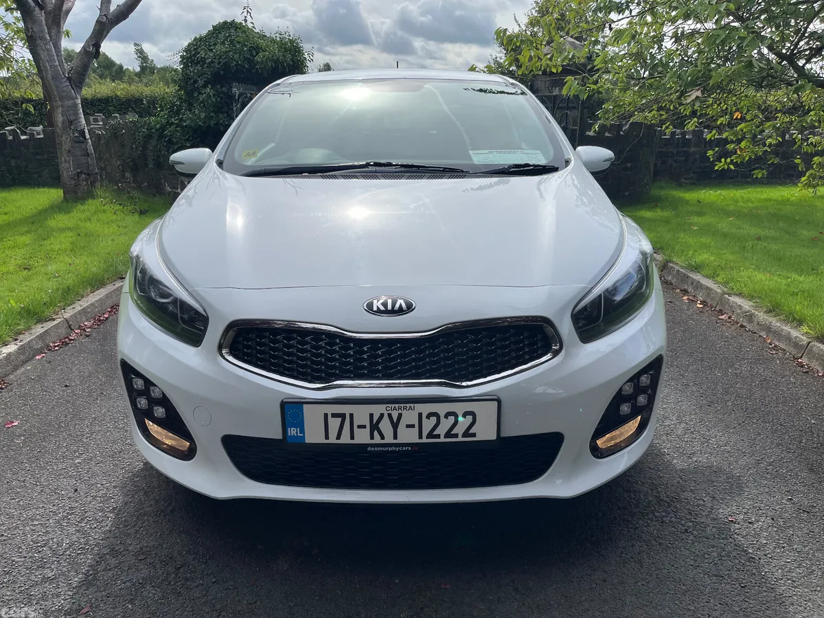 Kia Ceed Hatchback, Diesel, 2017, White