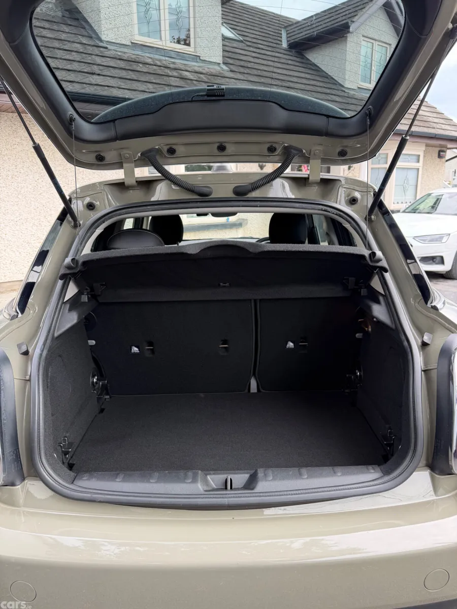 Mini Cooper Hatchback, Petrol, 2018, Grey